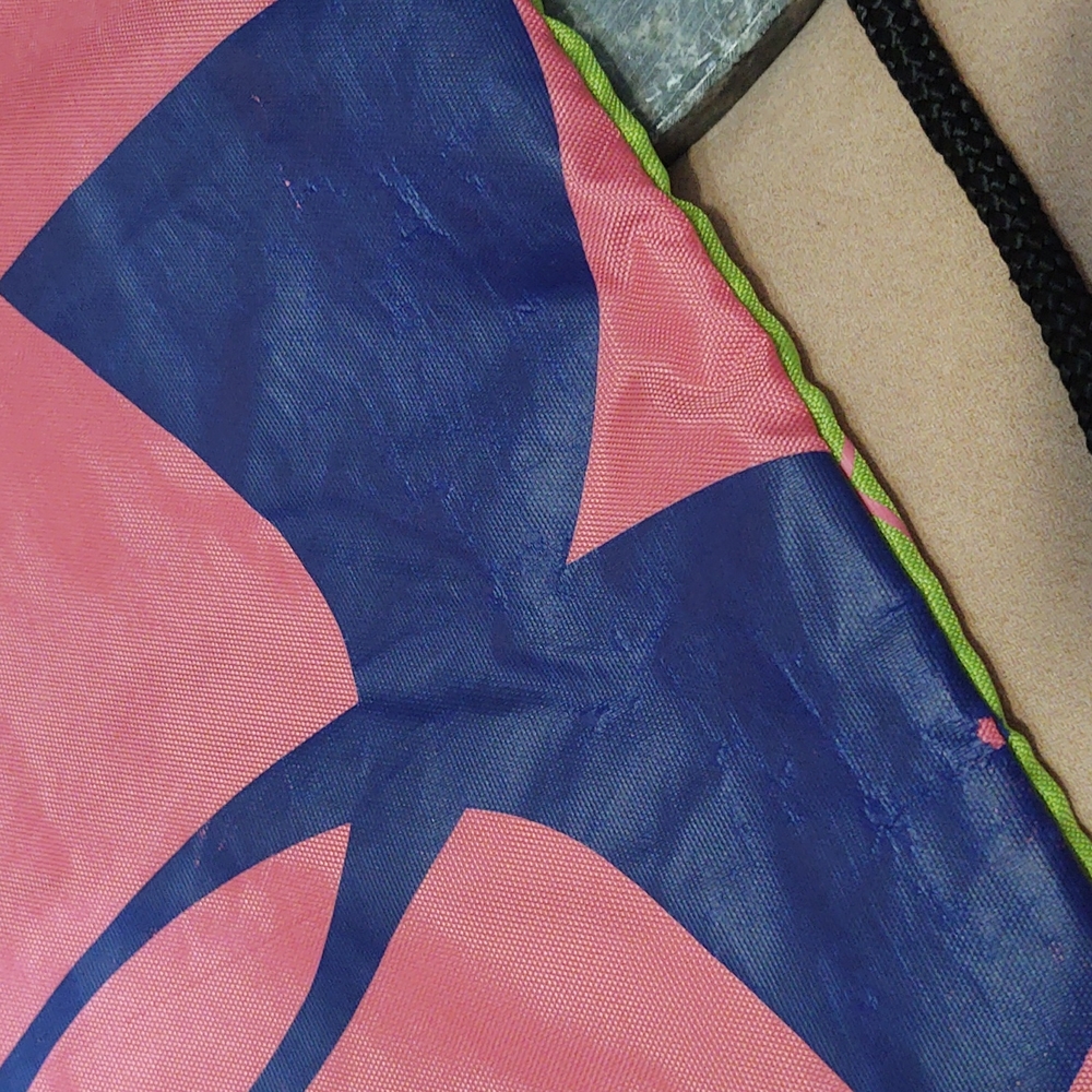 Under Armour Neon Reversable Drawstring Backpack - Picture 5 of 11
